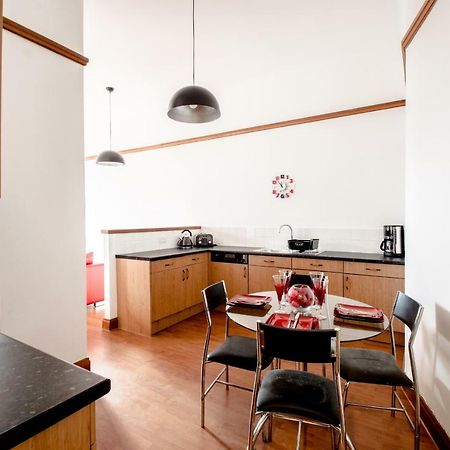 City Centre Orange Apartments Bastille Aberdeen Bagian luar foto